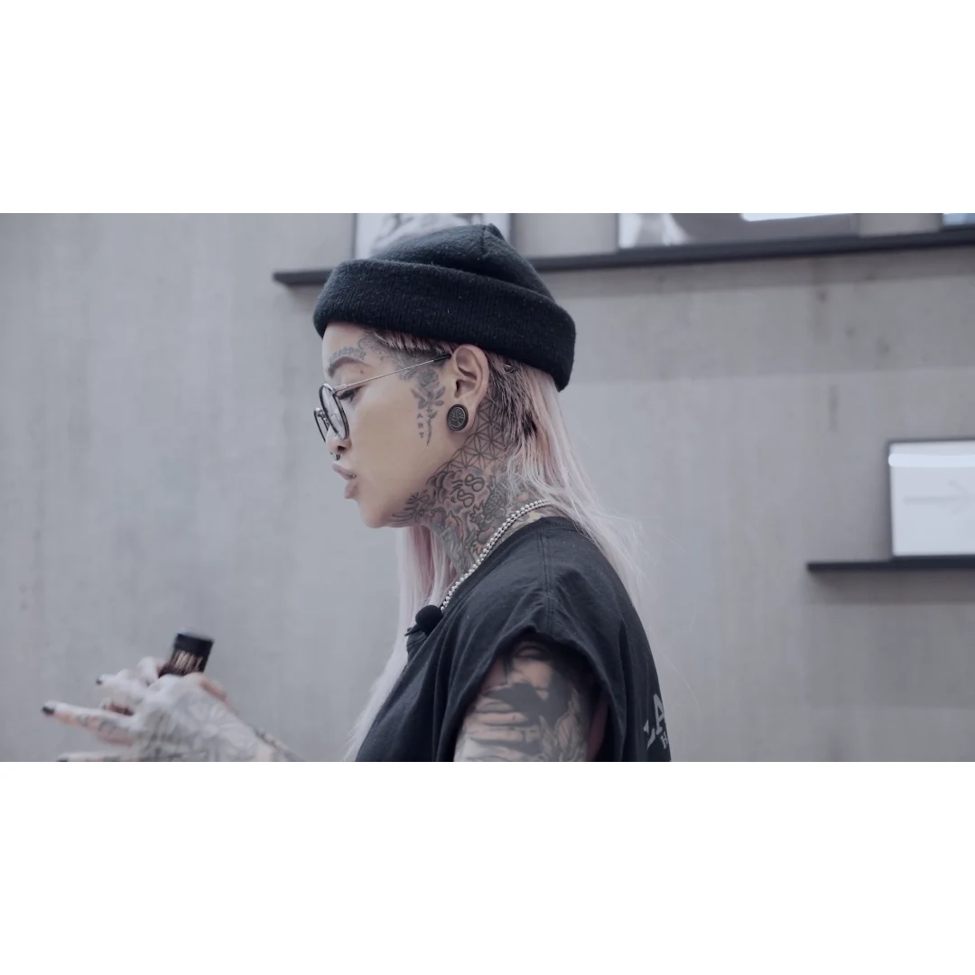 STMNT - Wax Powder Semi-Matte Finish professional STMNT - Wax Powder Semi-Matte Finish how to and styling tutorial step 5