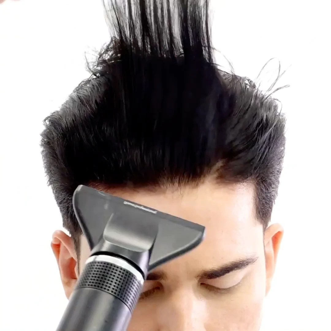Uppercut Salt Spray professional Salt Spray application tutorial step 4