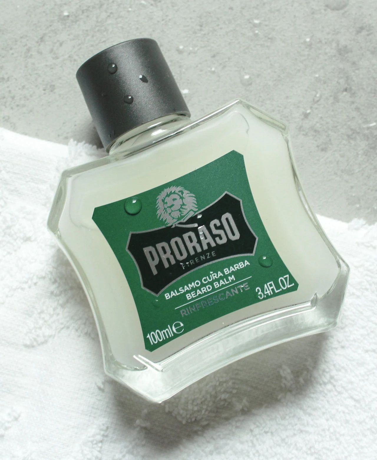 Proraso - Beard Balm - Refreshing - 100ml: Proraso - Beard Balm - Refreshing - 100ml professional styling result and application, view 3
