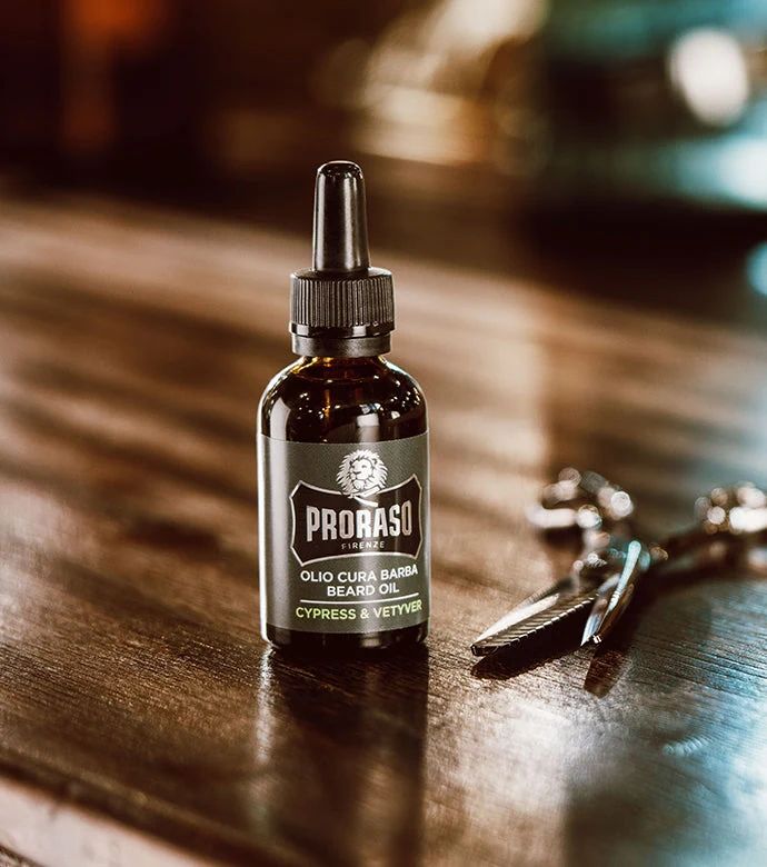 Proraso - Beard Oil - Cypress & Vetyver - 30ML: Proraso - Beard Oil - Cypress & Vetyver - 30ML packaging detail, view 2
