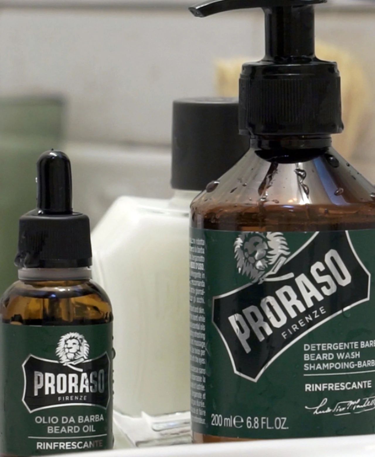 Proraso - Beard Wash - Refreshing - 200ml: Proraso - Beard Wash - Refreshing - 200ml packaging detail