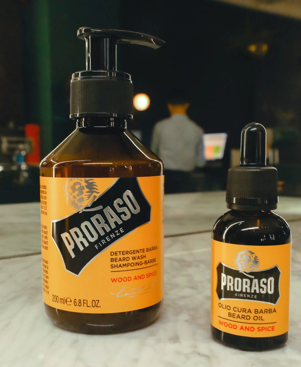 Proraso - Beard Wash - Wood & Spice - 200ml: Proraso - Beard Wash - Wood & Spice - 200ml professional styling result and application, view 2