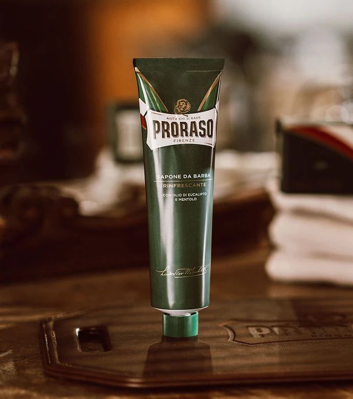 Proraso - Shave Cream - 150ml: Proraso - Shave Cream - 150ml product texture and consistency, view 3