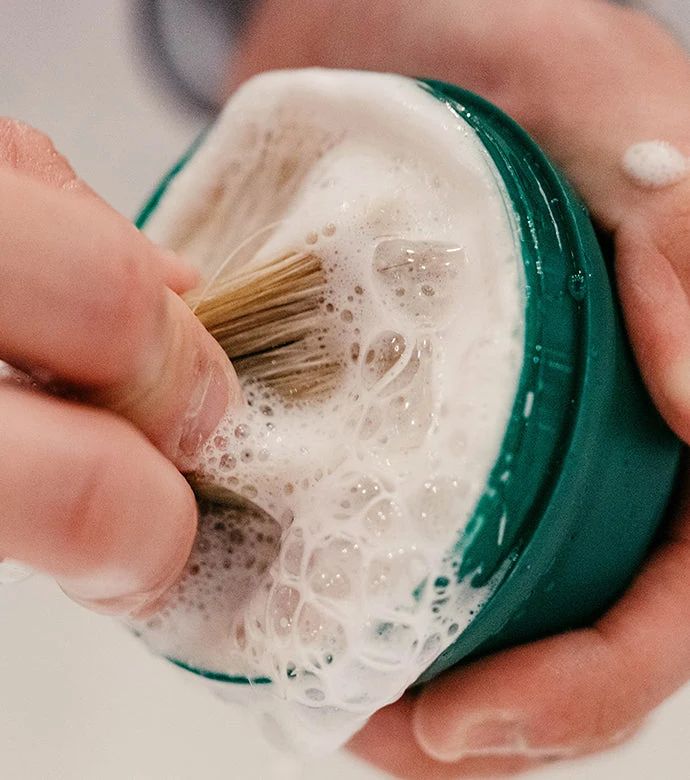 Proraso - Shave Soap - Green refresh - 150ml: Proraso - Shave Soap - Green refresh - 150ml packaging detail