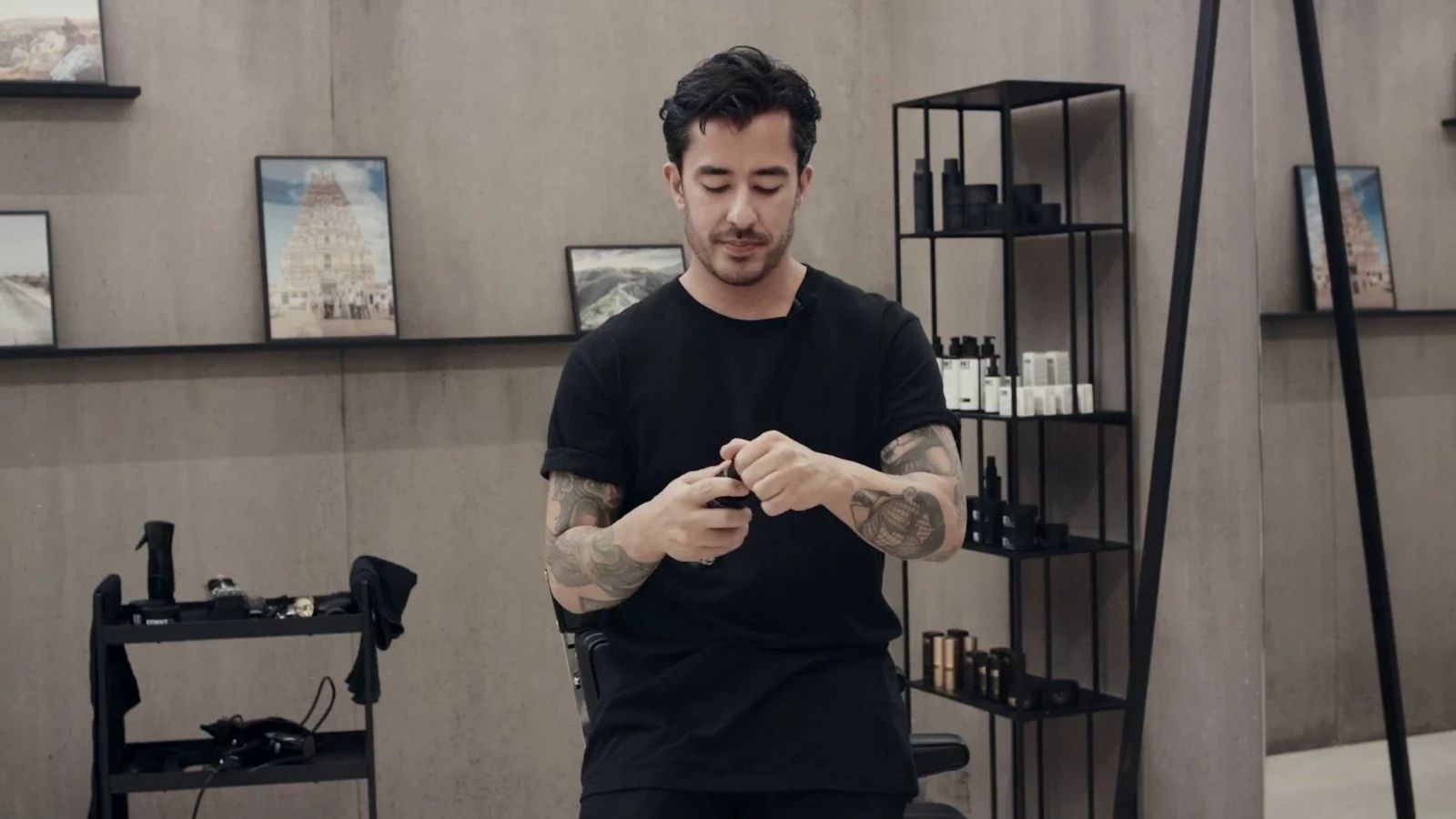 STMNT Grooming Spray application demonstrated by Nomad Barber
