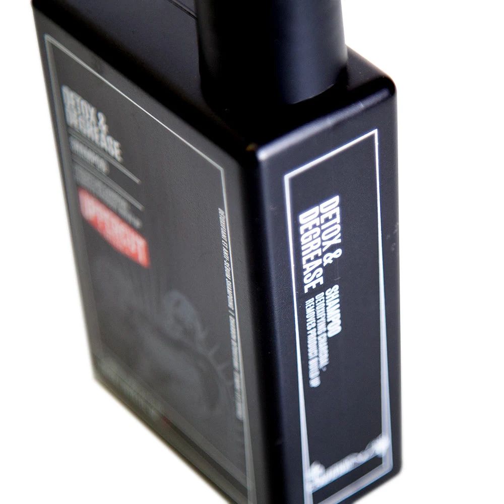 Uppercut Detox & Degrease Shampoo - 240ml: Uppercut Detox & Degrease Shampoo - 240ml packaging detail, view 2