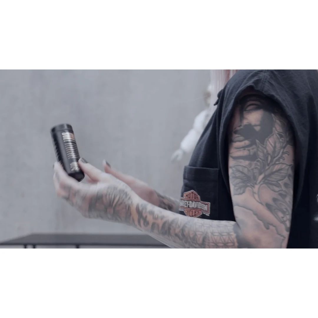 STMNT - Wax Powder Semi-Matte Finish professional STMNT - Wax Powder Semi-Matte Finish how to and styling tutorial step 1